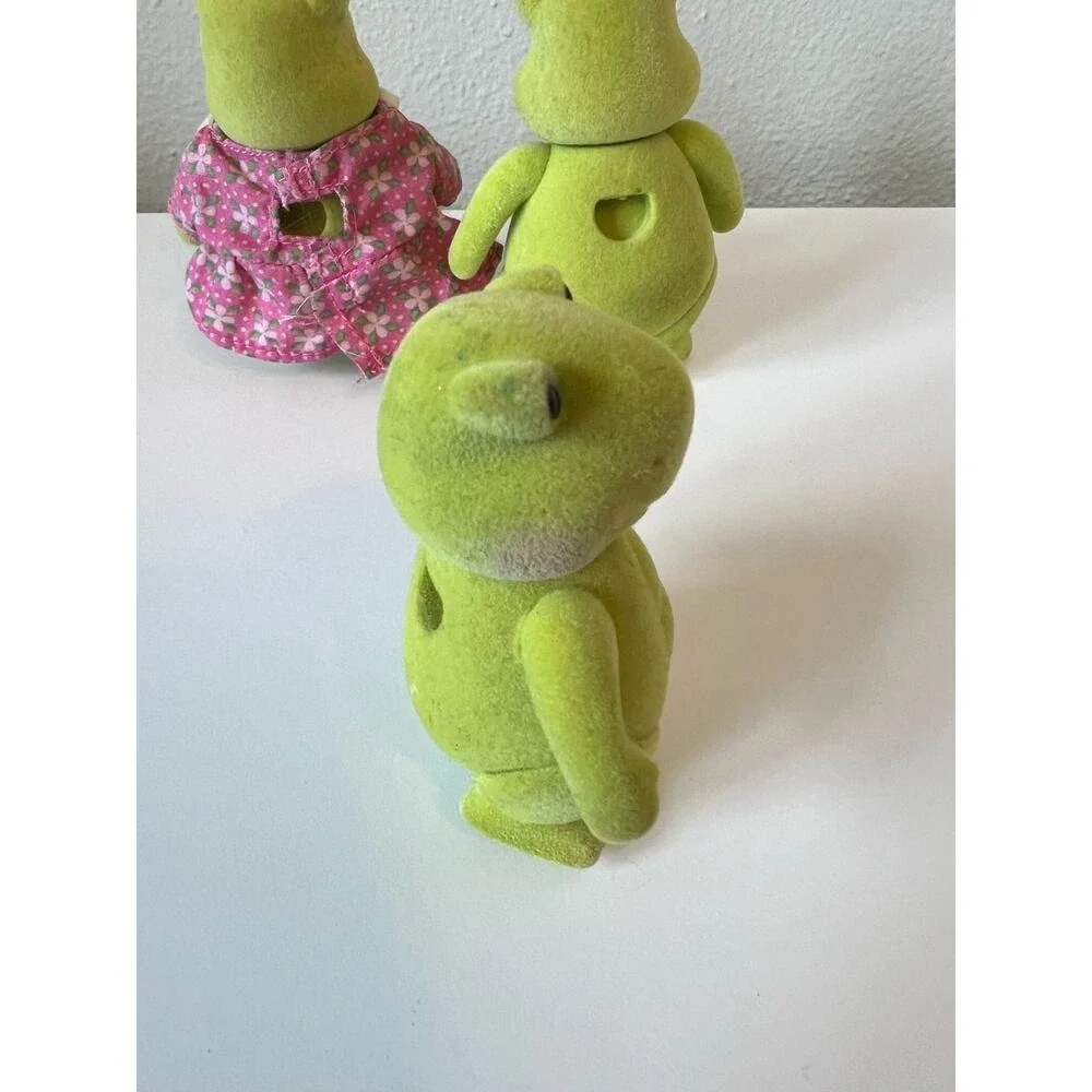 Lil' Woodzeez Tidyshine Turtle Family Mom Dad Child Toy Figures Set